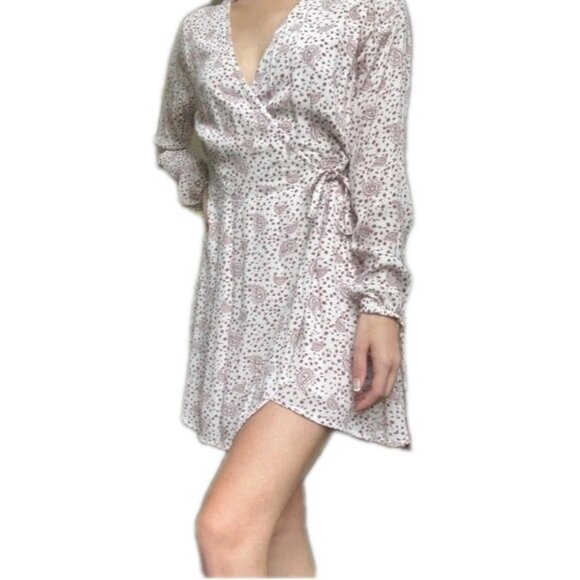 Abercrombie Fitch Sz Large Paisely Print Casual Lightweight Wrap Dress Red/White - Picture 2 of 11